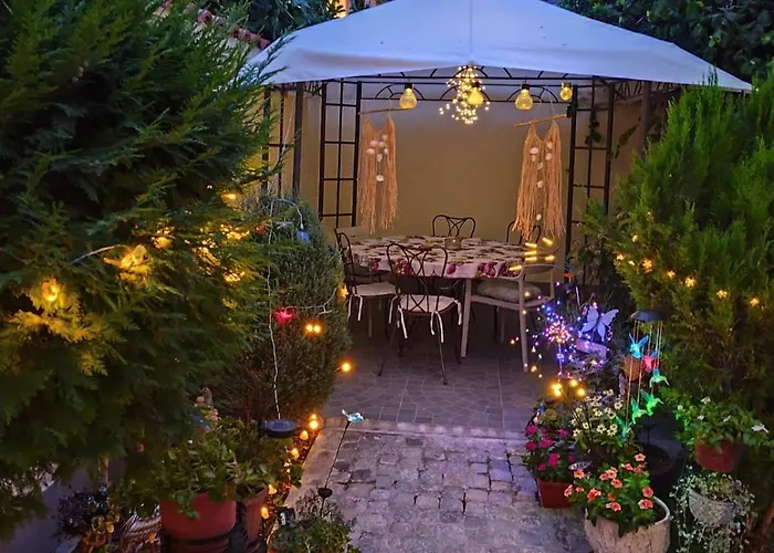 Cozy For Overnight Hristo Smirnenski Apartamento